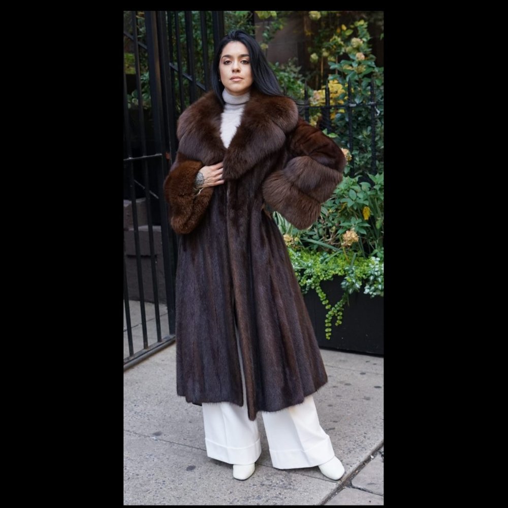 Used Vintage Mahogany Mink Coat Fox Trim Size 4-6